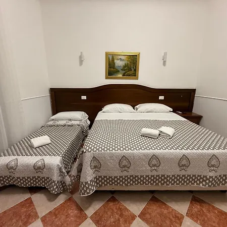 Classica Πανσιόν 3*